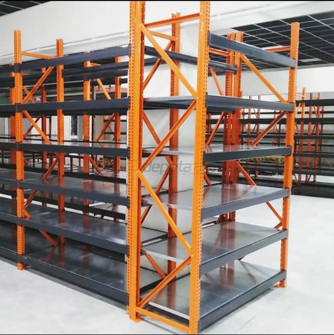 Fabrika Deposunda Hammadde ve Yarı Mamul Nasıl Depolanır?